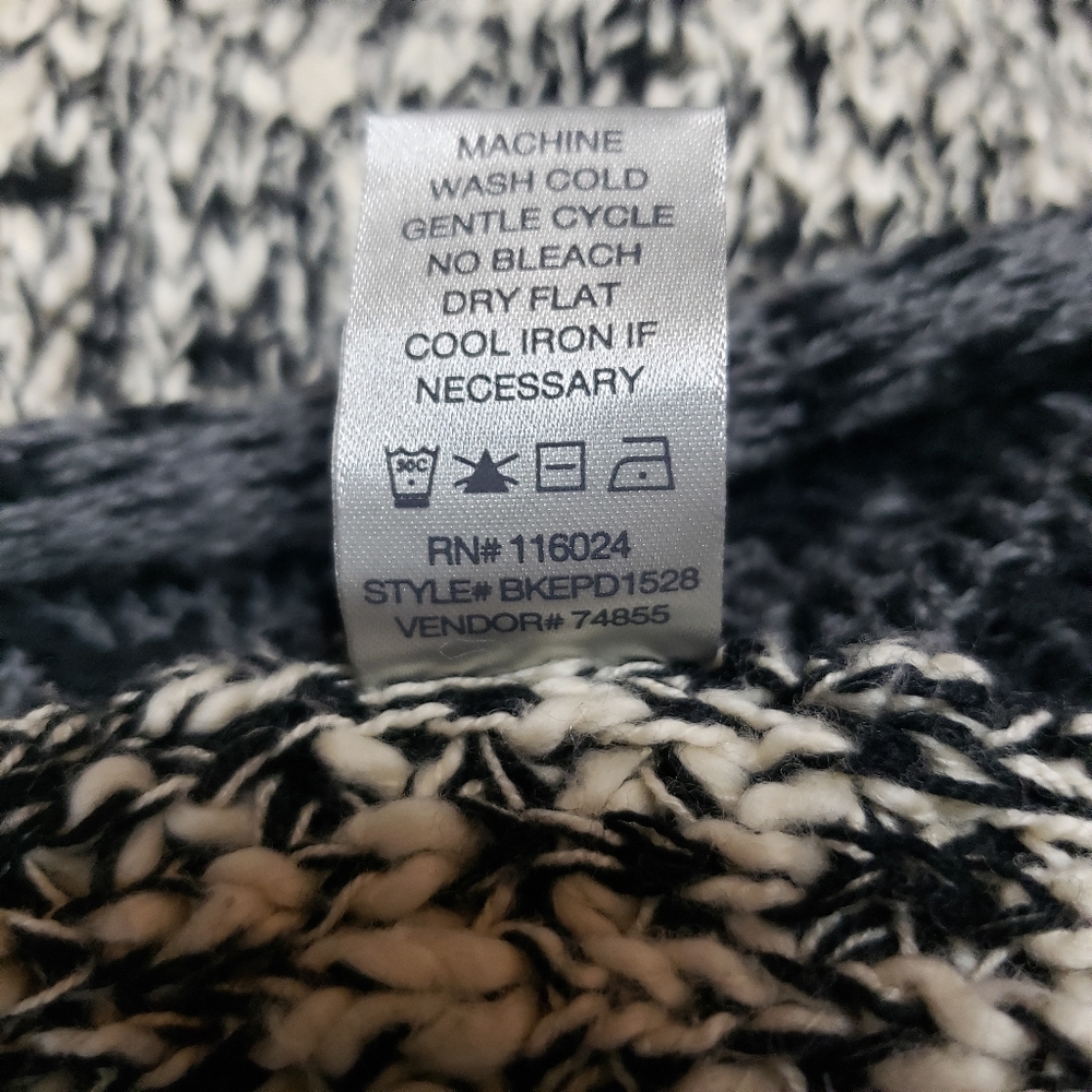 BKE Boutique OSFA Open Weave Festival Vest - Picture 7 of 8